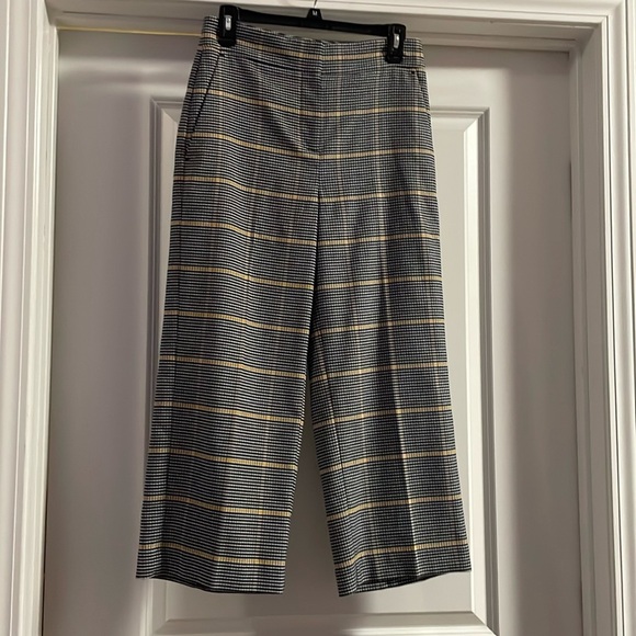 Ann Taylor Factory Petite wide-leg high-rise cropped plaid pants - Picture 1 of 3